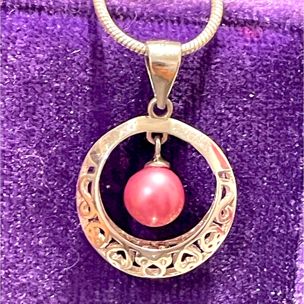 925 Mounted Rose Pearl Necklace EUC